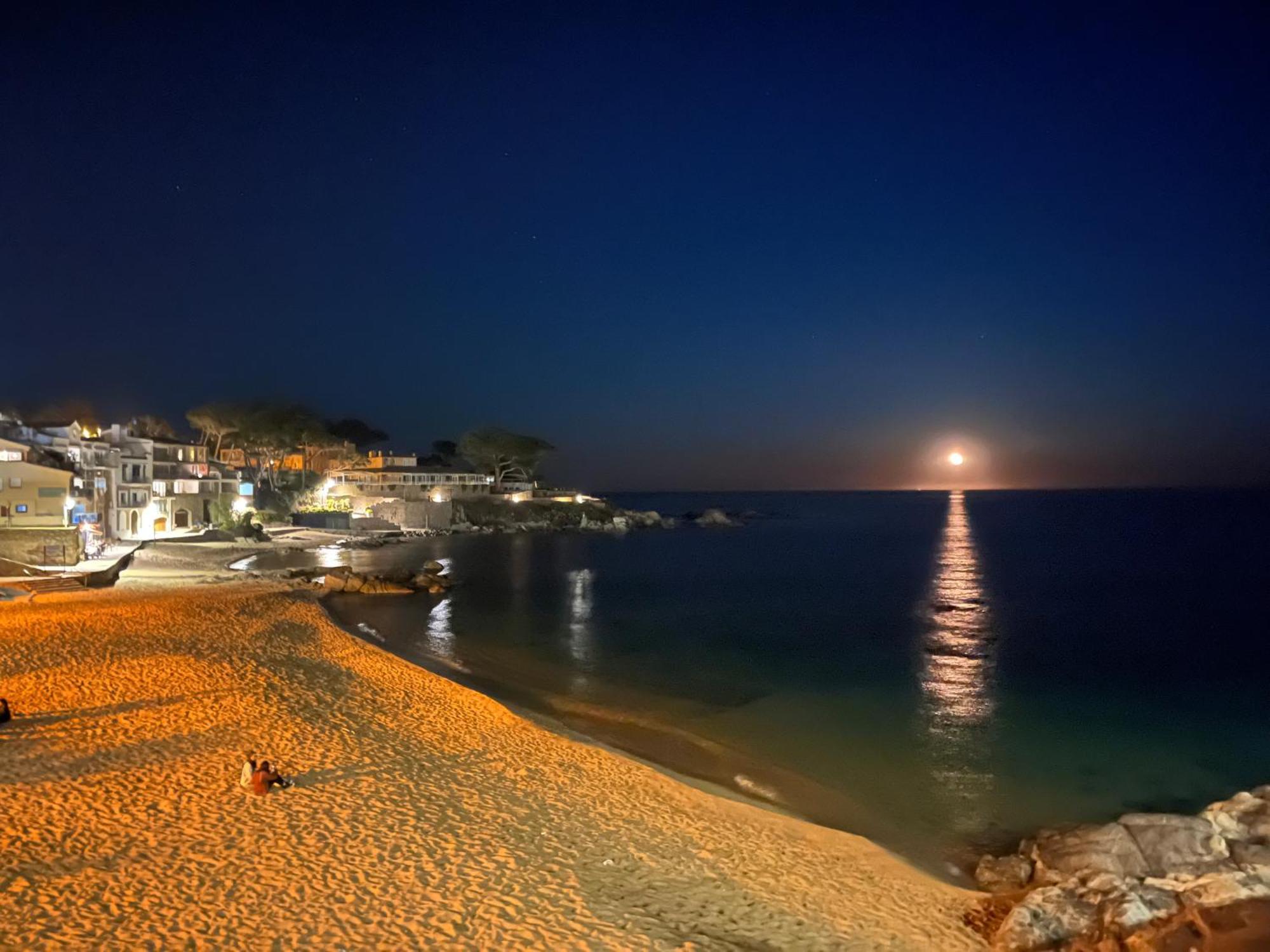 Апартаменты Calella De Palafrugell - Piso Reformado Con Piscina, Wifi Y Parking Gratuito Экстерьер фото