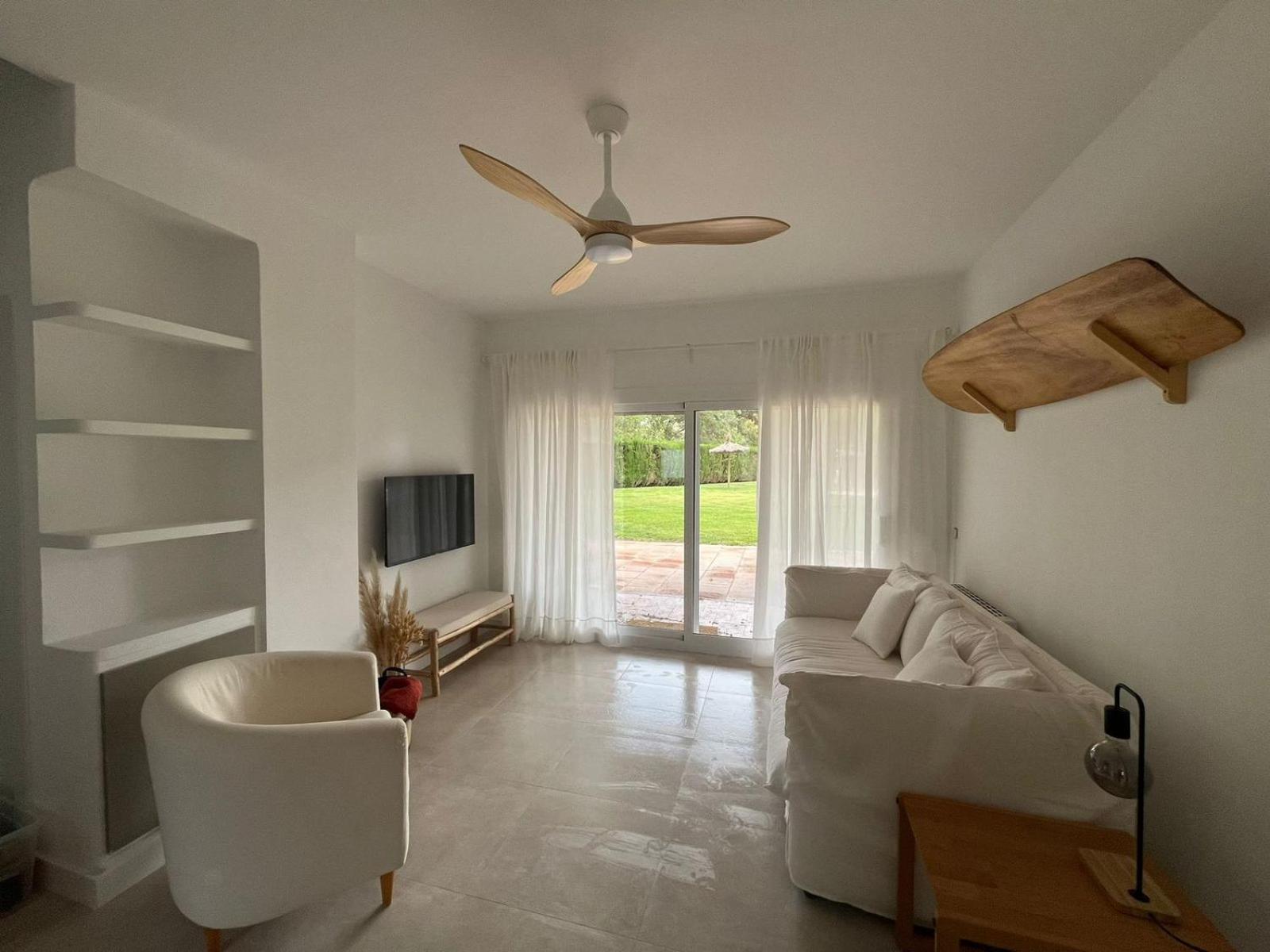 Апартаменты Calella De Palafrugell - Piso Reformado Con Piscina, Wifi Y Parking Gratuito Экстерьер фото